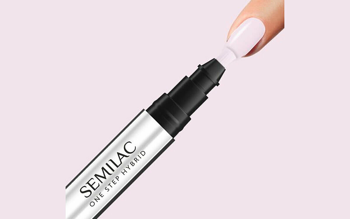 UV Nagelpflege Servicethema UV Nagelpflege Servicethema